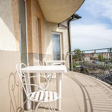 Holiday park Max - - - Restauracja - Basen *