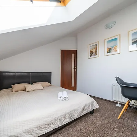 Max - - - Restauracja - Basen Üdülőpark Mielno