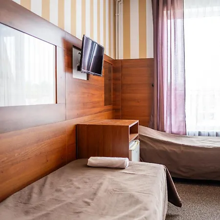 منتزه العطل Max - - - Restauracja - Basen