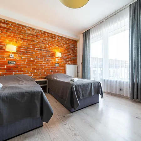 Max - - - Restauracja - Basen *