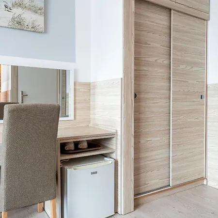 Üdülőpark Max - - - Restauracja - Basen