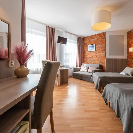 Üdülőpark Max - - - Restauracja - Basen Mielno