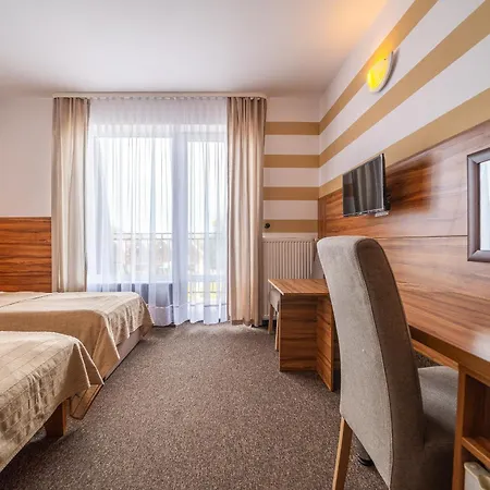 Holiday park Max - - - Restauracja - Basen