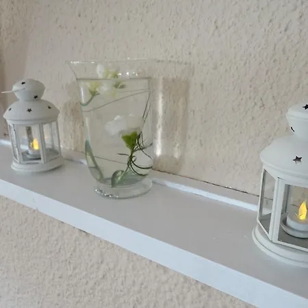 Max - - - Restauracja - Basen ميلنو