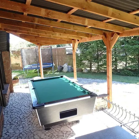 Max - - - Restauracja - Basen