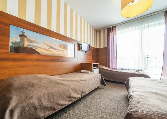 Holiday park Max - - - Restauracja - Basen *