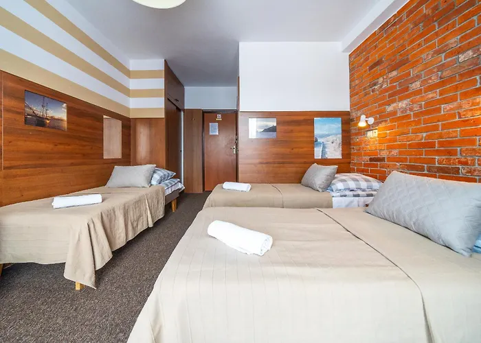 Holiday park Max - - - Restauracja - Basen *