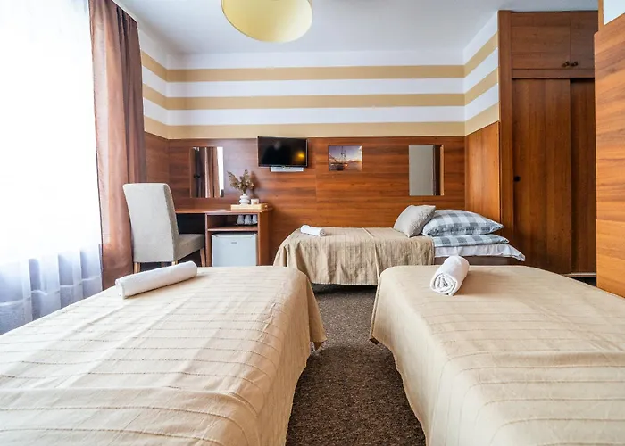 Holiday park Max - - - Restauracja - Basen *