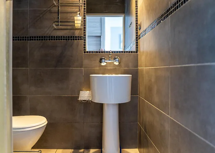 Max - - - Restauracja - Basen *