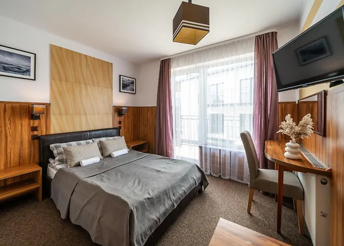 Max - - - Restauracja - Basen Holiday park Mielno (Koszalin)