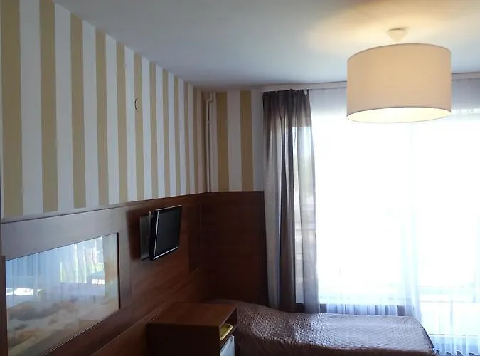 Holiday park Max - - - Restauracja - Basen