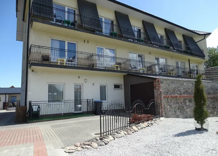 Prázdninový areál Max - - - Restauracja - Basen Mielno (Koszalin)